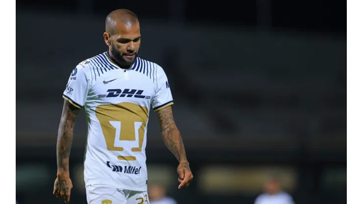 Copa do mundo: veja porque Daniel Alves ficou de fora do último mundial