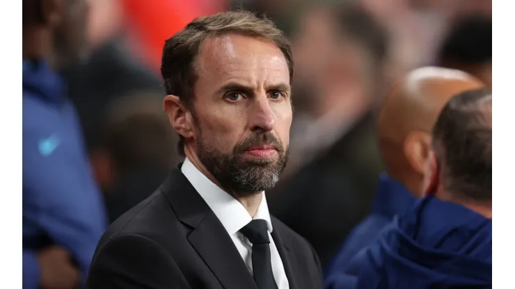 Gareth Southgate pode não convocar Alexander-Arnold para a Copa do Mundo