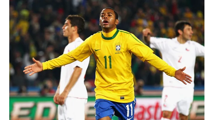 Brazil v Chile: 2010 FIFA World Cup - Round of Sixteen