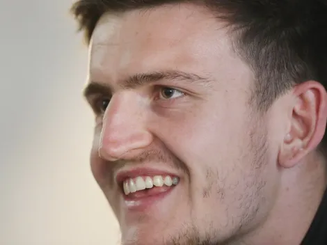 Maguire descarta Messi, Ronaldo e Ronaldinho e 'crava' quem é o melhor jogador da história