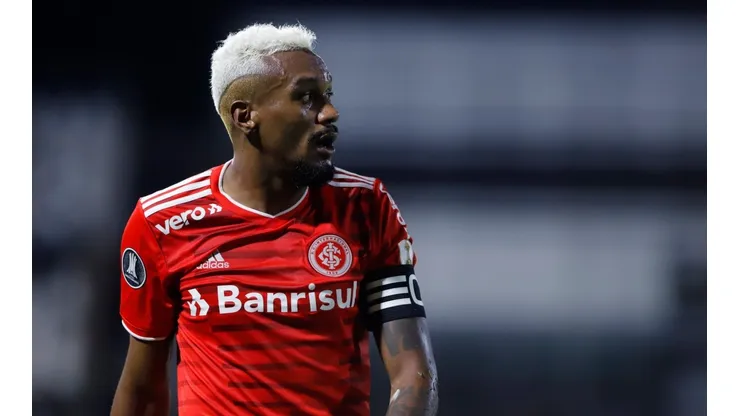 Olimpia v Internacional - Copa CONMEBOL Libertadores 2021
