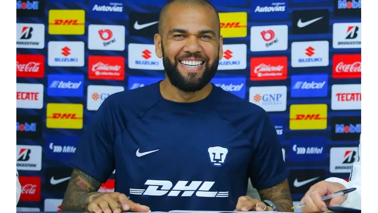 Pumas UNAM Unveils New Signing Dani Alves