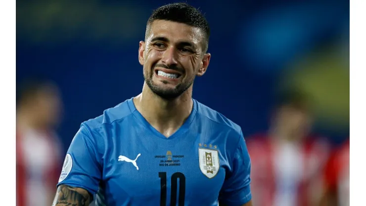 Arrascaeta começa no banco e Uruguai perde para seleção do Irã