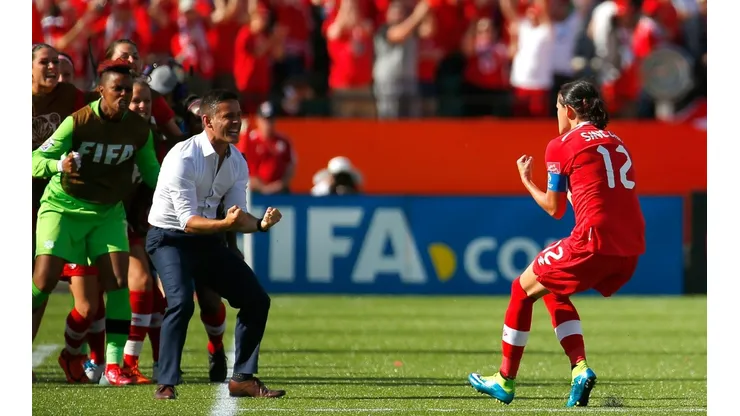 Canada v China PR: Group A - FIFA Women