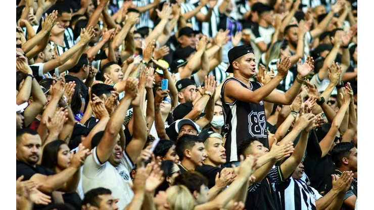 Foto: Kely Pereira/AGIF - Torcida