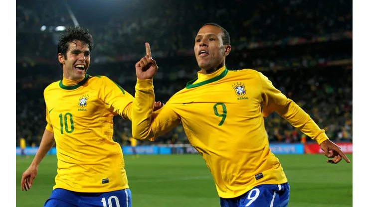 Brazil v Chile: 2010 FIFA World Cup - Round of Sixteen