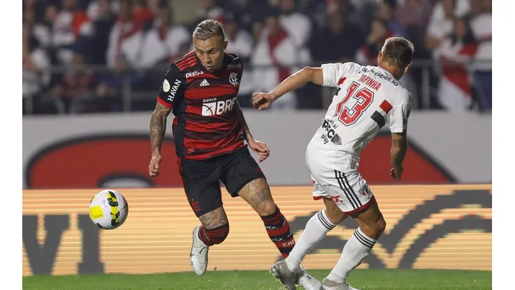 Sao Paulo v Flamengo - Brasileirao 2022