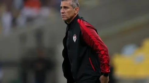 Jorginho tenta conseguir o acesso no comando do time do Vasco