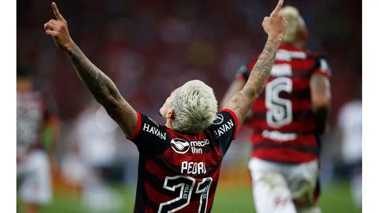 Flamengo v Velez - Copa CONMEBOL Libertadores 2022: Semifinals
