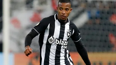 Tchê Tchê, volante do Botafogo (Foto: Getty Images)