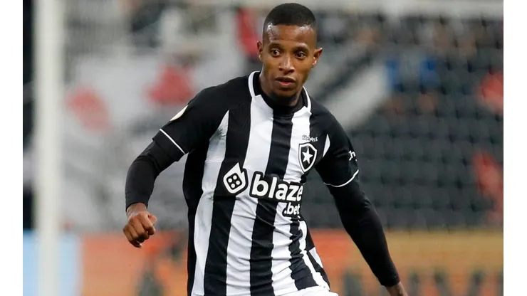 Tchê Tchê, volante do Botafogo (Foto: Getty Images)