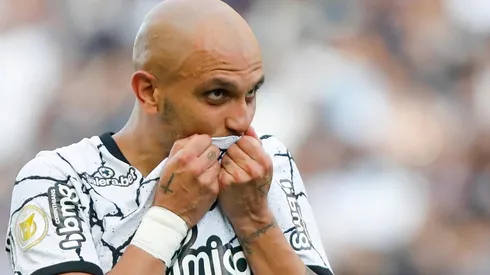 Fábio Santos, lateral-esquerdo do Corinthians (Foto: Getty Images)