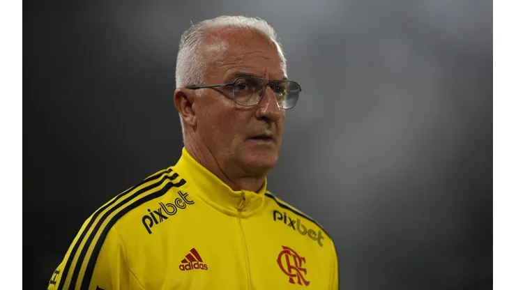 Dorival Júnior diz que não vai mudar o jeito e garante Flamengo na briga pelo Campeonato Brasileiro (Foto: Wagner Meier/Getty Images)