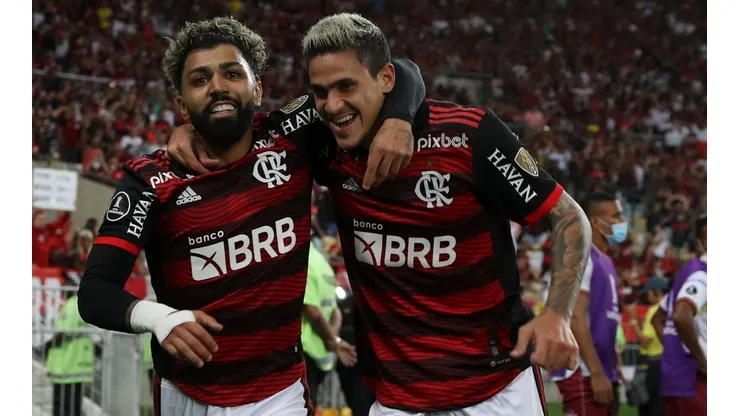 Pedro fala sobre coragem de Dorival Júnior em aposta nele e Gabigol como dupla de ataque do Flamengo (Foto: Buda Mendes/Getty Images)