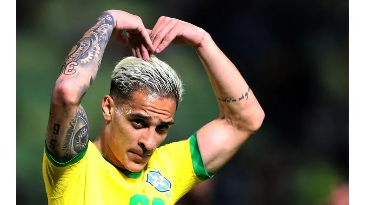 São Paulo vai ganhar quase R$ 100 milhões com a venda de Antony (Foto: Edilzon Gamez/Getty Images)