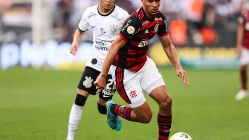 Corinthians v Flamengo - Brasileirao 2022
