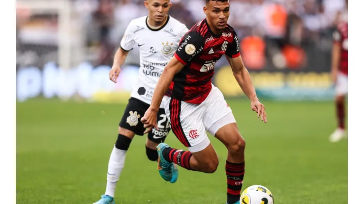 Corinthians v Flamengo - Brasileirao 2022