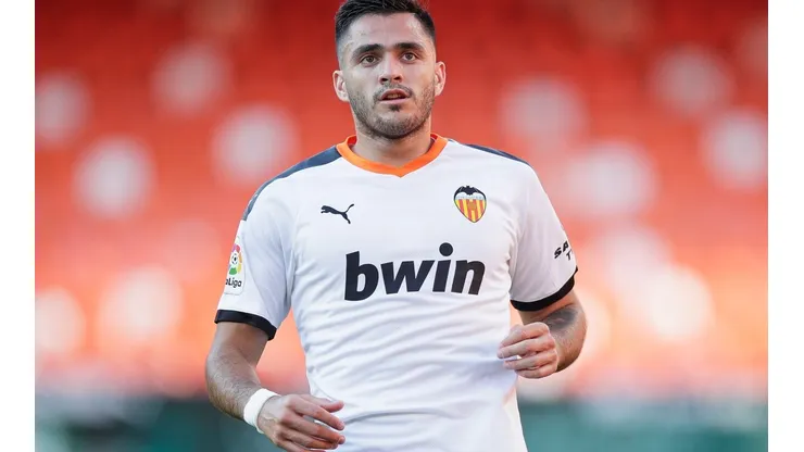 Valencia CF v Real Valladolid CF - La Liga