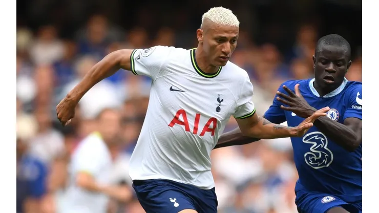 Richarlison, em campo pelo Tottenham (Foto: Getty Images)