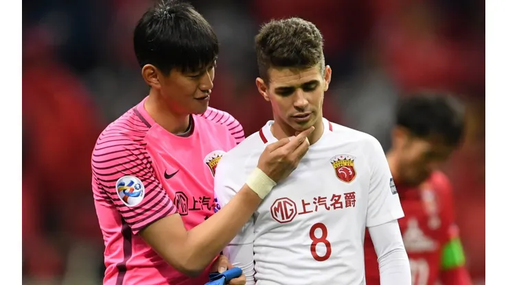 Urawa Red Diamonds v Shanghai SIPG FC - AFC Champions League Group F