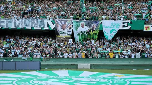 Treinador estrangeiro do Coritiba foi demitido após derrota no Brasileirão