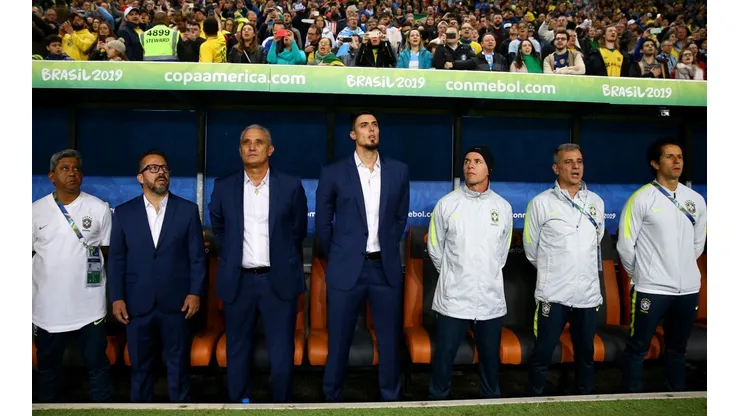 Cléber Xavier elogia Pedro, do Flamengo, e confirma que jogador é observado de perto por Tite para a Seleção Brasileira (Foto: Lucas Uebel/Getty Images)