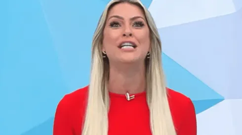 Renata Fan, apresentadora do Jogo Aberto (Foto: Reprodução/YouTube/Jogo Aberto)