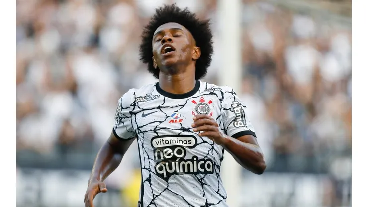 Willian deixou o Corinthians e deverá voltar para o futebol inglês (Foto: Getty Images)