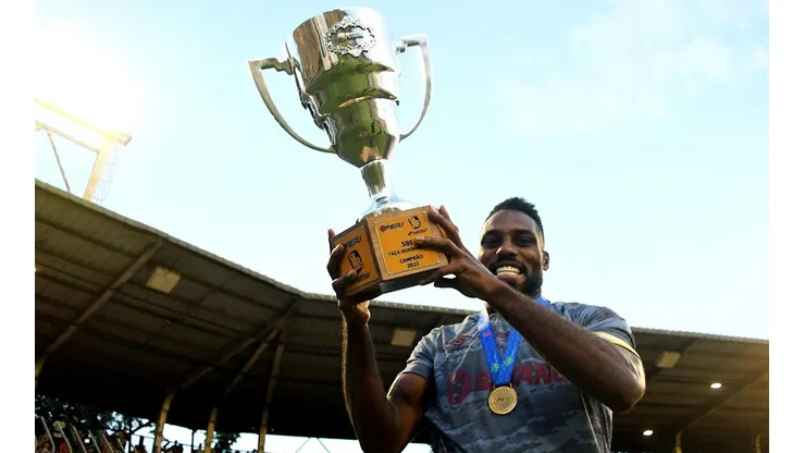 Luccas Claro e Fluminense rescindem contrato e zagueiro vai jogar no futebol turco (FOTO: MAILSON SANTANA/FLUMINENSE FC)