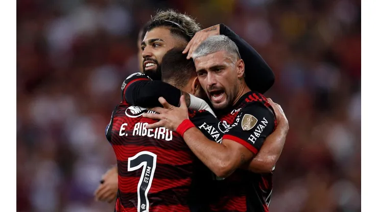 Arrascaeta é o meia com melhor números no Brasil desde que chegou ao Flamengo (Foto: Buda Mendes/Getty Images)
