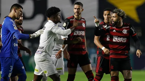 Santos v Flamengo – Brasileirao 2022