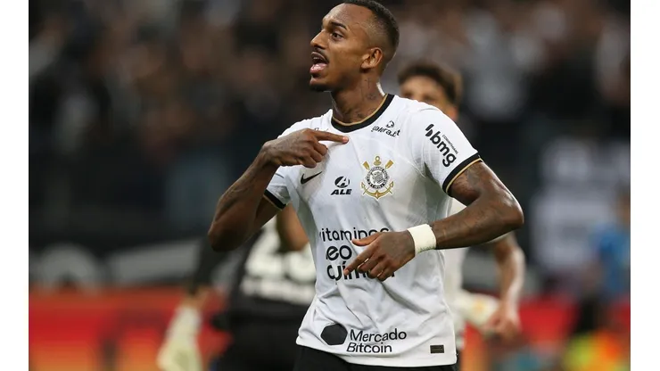 Corinthians v Coritiba - Brasileirao 2022
