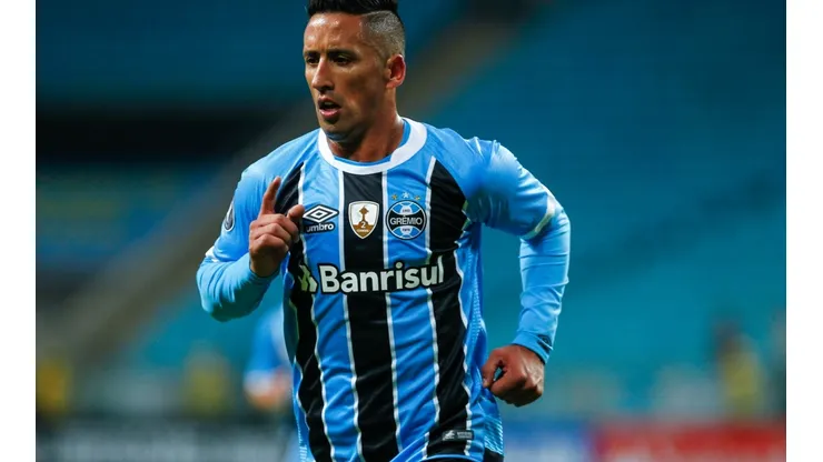 Gremio v Guarani - Copa Bridgestone Libertadores 2017