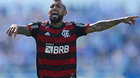Arturo Vidal, meio-campista do Flamengo (Foto: Getty Images)