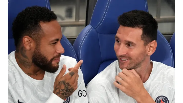 Neymar liga modo polêmico na internet e não se cala (Foto: Koji Watanabe/Getty Images)