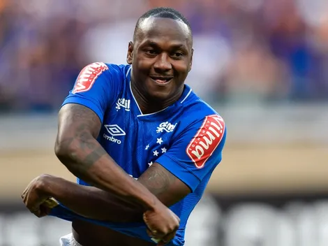 Prestes a ficar livre no mercado, Sassá, ex-Cruzeiro, pode assinar com clube brasileiro