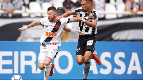 Rossi foi oferecido ao Vasco, que rejeitou seu retorno