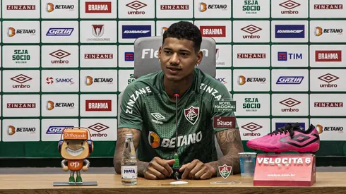 Marrony conta que foi a presença de Fernando Diniz que o fez optar pelo Fluminense (FOTO: MARCELO GONÇALVES / FLUMINENSE F.C)