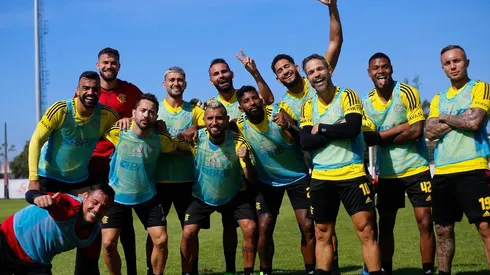 Cebolinha já tem data para estrear; Vidal ainda precisará entrar em forma (Foto: Gilvan de Souza/Flamengo)