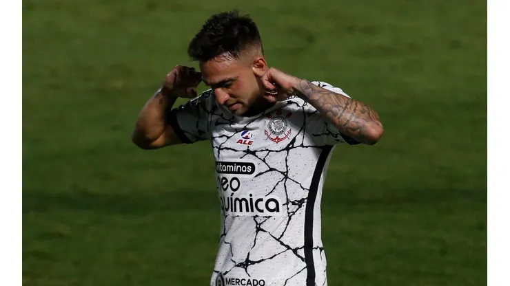 Mosquito explica porque Corinthians levou a virada do Ceará (Foto: Miguel Schincariol/Getty Images)