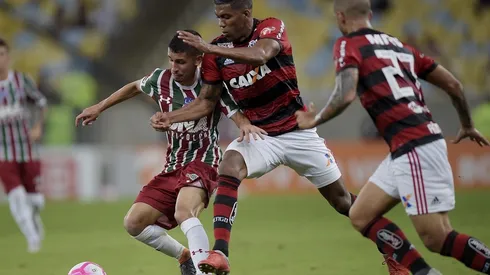 Orlando Berrío, ex-Flamengo, teve contrato rescindido com o América-MG