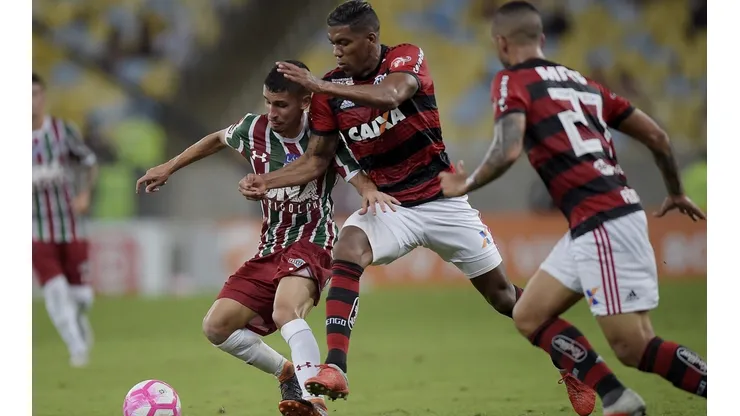 Orlando Berrío, ex-Flamengo, teve contrato rescindido com o América-MG