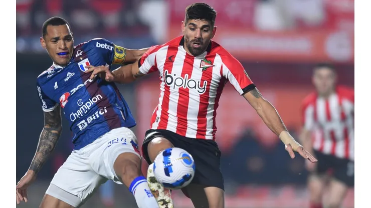 Titi lamenta eliminação na Libertadores, mas pede para time levar a cabeça (Foto: Marcelo Endelli/Getty Images)