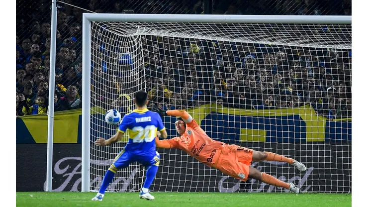 Cássio defende dois pênaltis e garante Corinthians nas quartas da Libertadores (Foto: Marcelo Endelli/Getty Images)