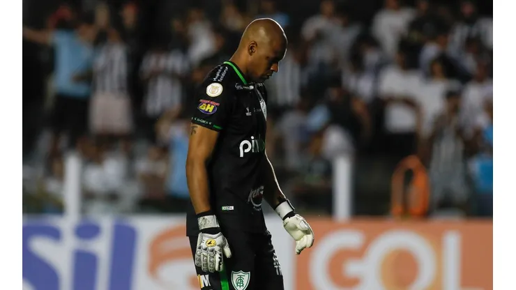 Goleiro Jailson pediu rescisão do contrato com o América-MG