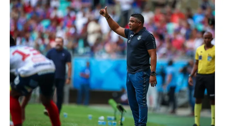 Roger Machado elogia rendimento da equipe no duelo contra o Bahia mesmo com empate (FOTO: LUCAS UEBEL/GREMIO FBPA)