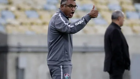 Roger Machado pediu reforços para o Grêmio