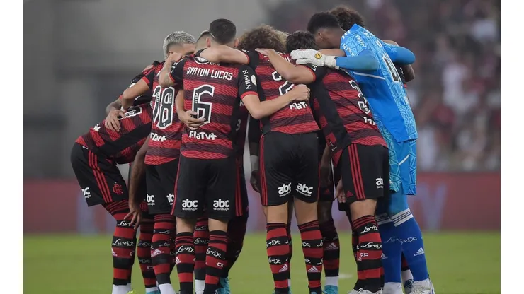 Jogadores do Flamengo antes de partida pelo Brasileirão (Foto: Getty Images)