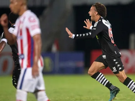 Após golaços de falta, atacante do Vasco revela: 'Nunca bati falta nem na base'