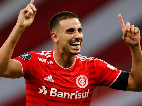 Thiago Galhardo descarta atuar com as cores de gigante brasileiro, publicamente